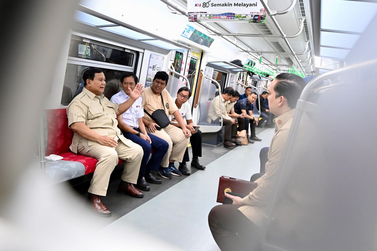 game online, Jakarta, Presiden Prabowo, SMAN 72, prabowo subianto, ledakan di SMAN 72, Presiden Prabowo Tinjau Pembatasan Game Online, Pasca Ledakan di SMAN 72 Jakarta, Pembatasan Game Online untuk Lindungi Generasi Muda, Contoh Game Kekerasan: PUBG, Pemerintah Soroti Perundungan di Sekolah, Keterlambatan Penanganan Kasus Perundungan di SMAN 72, Perundungan Bisa Berujung pada Kekerasan