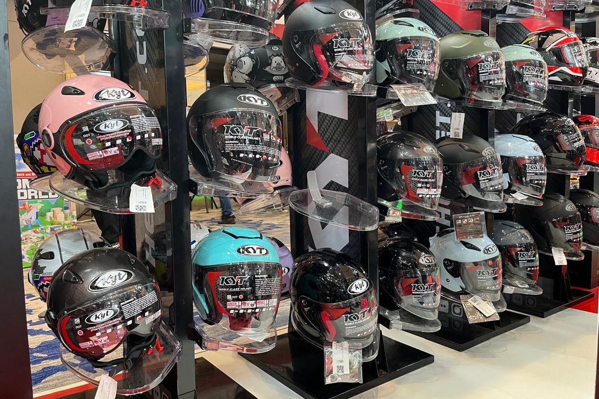 helm, Benarkah Helm Punya Masa Kedaluwarsa? Simak Penjelasannya