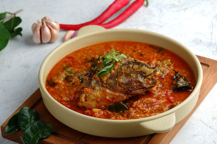 Restoran di PIK, restoran di PIK, restoran keluarga di PIK, kuliner pik 2, Restoran keluarga di PIK, restoran di pik, tempat makan enak PIK, dining pik, restoran cozy di pik, tempat makan pik 2, 15 Restoran di PIK yang Punya Menu Lezat dan Suasana Cozy, 1. The Garden, 2. Republik Seafood, 3. Umaqita, 4. HiGeorge!, 5. Ninas Kitchen, 7. Villa Capri, 8. Gerobak Betawi, 9. Angke Restaurant, 10. Seo Seo Galbi, 12. Caffe Milano, 13. Rempah Sunda, 14. Gomachi Butadon, 15. Wolf's