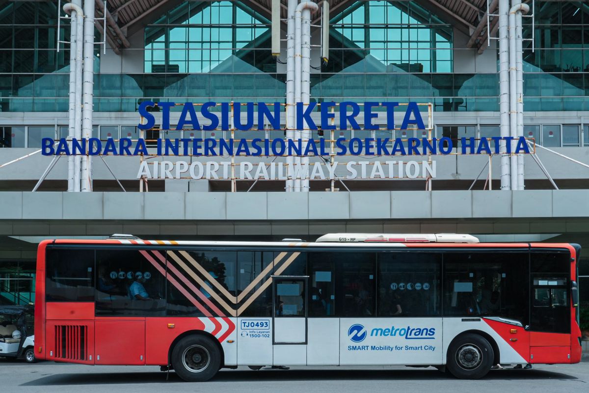 Transjabodetabek, tarif TransJabodetabek, Tarif TransJabodetabek Blok M-Bandara Naik, Jadi Berapa?
