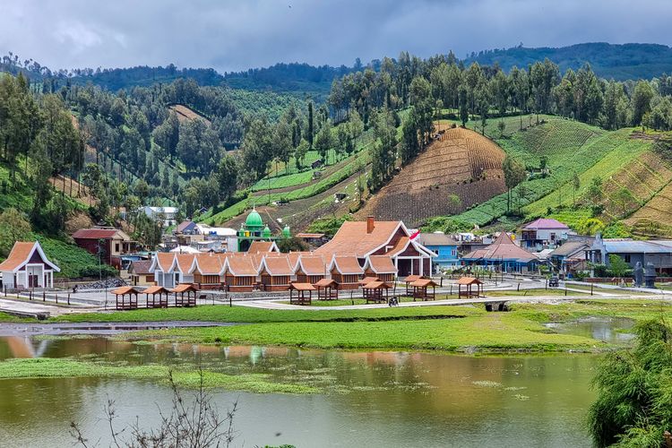 Gunung Semeru, pendakian Gunung Semeru dibuka, Ranu Kumbolo, Pendakian Gunung Semeru, Ranu Pani, Pendakian Gunung Semeru Dibuka mulai 24 April 2026, Ini Aturannya