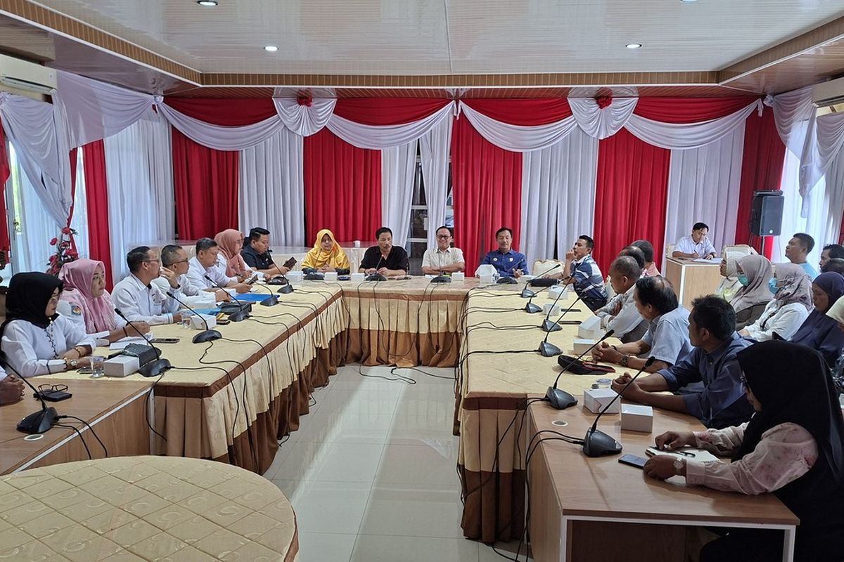 DPRD Bengkalis, SMAN 5 Bengkulu, siswa titipan, SMA Negeri 5 Bengkulu, 72 Siswa SMAN 5 Bengkulu Diberhentikan Setelah Sebulan Belajar Usai Dapodik Bermasalah, Begini Modusnya