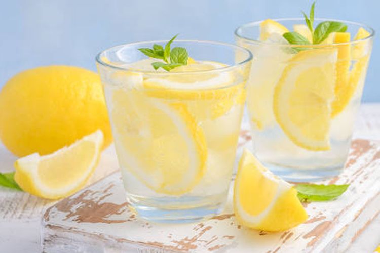 bagaimana cara minum air lemon yang benar, Cara mengolah lemon untuk meredakan asam urat, apakah air lemon bisa menurunkan asam urat, air lemon bisa menurunkan asam urat, konsumsi apa agar asam urat cepat turun, Cara Mengolah Lemon, Buah untuk Penurun Kadar Asam Urat Tinggi
