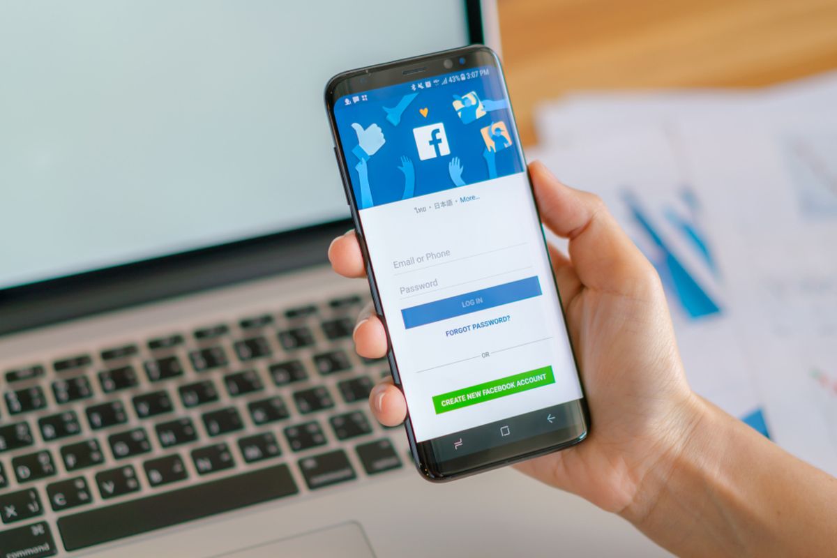 Apa itu inses, bahaya inses, grup fantasi sedarah apakah itu, bahaya incest, fenomena inses, ramai group inses di Facebook, fenomena fantasi sedarah di grup FB, Fenomena Fantasi Sedarah di Grup FB, Psikolog Ungkap Bahaya Inses, Ramai kasus inses bertajuk Fantasi Sedarah di Facebook, Apa itu inses?, Ketika rumah tak lagi aman, Pentingnya edukasi seksual dan pengawasan digital