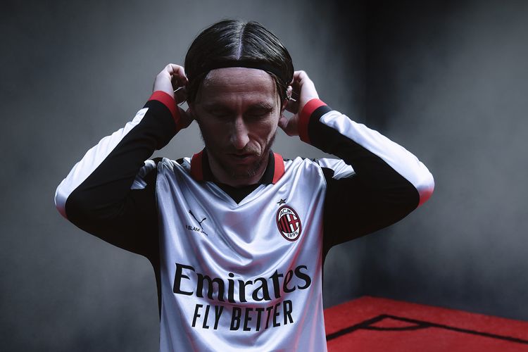 Real Madrid, Adrien Rabiot, Luka Modric, AC Milan, Massimiliano Allegri Buka Suara soal Rumor Latih Real Madrid