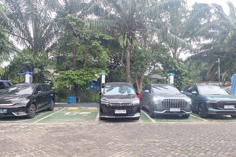 PHEV, perjalanan jarak jauh, Tes Jalan 6 Model PHEV di Rute Jakarta–Yogyakarta–Jakarta