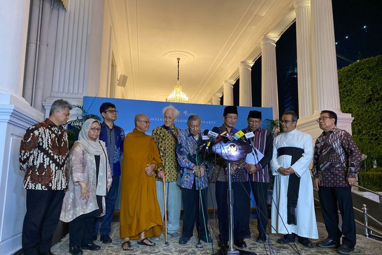 reformasi polri, Presiden Prabowo, Menko Yusril, reformasi polisi, Prabowo Siapkan Keppres Komisi Reformasi Polri, Evaluasi UU Nomor 2/2002 Jadi Prioritas, Mengapa Komisi Reformasi Polri Dibentuk?, Apa Aspirasi dari Gerakan Nurani Bangsa (GNB)?, Siapa yang Akan Masuk Komisi Reformasi Polri?, Apa Saja Tuntutan Reformasi Polri?