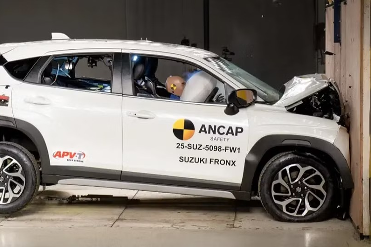 Suzuki, Fronx, recall, sabuk pengaman, ANCAP, Dapat Bintang Satu Tes Tabrak ANCAP, Suzuki Fronx Kena Recall