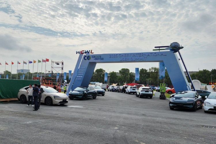 otomotif, mobil china, industri otomotif, merek mobil, mobil listrik, Chery, kendaraan listrik, kendaraan bermotor, Chery: Hanya Sedikit Merek Mobil yang Akan Bertahan di Indonesia