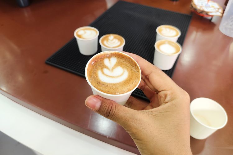 PRJ 2025, jajan hemat di PRJ, prj kemayoran, jakarta fair 2025, prj kemayoran 2025, jajan hemat di prj, belanja hemat di PRJ, Bawa Uang Rp 50.000 ke Jakarta Fair 2025, Bisa Dapat Apa Saja?