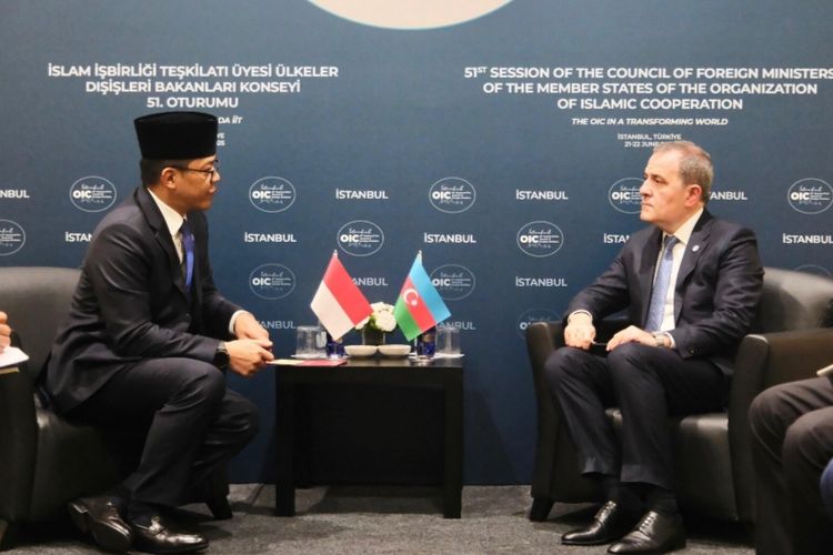 konflik iran israel, peringatan travel ke iran, peringatan travel ke israel, negara yang mengeluarkan peringatan travel ke iran, negara yang mengeluarkan peringatan travel ke israel, Daftar Negara yang Keluarkan Peringatan Perjalanan ke Iran dan Israel, 1. Amerika Serikat , 2. Australia, 3. Inggris Raya, 4. Kanada , 5. Indonesia, 6. China, 7. Jerman, 8. Pakistan, 9. Bangladesh, 10. India, 11. Rusia, 12. Perancis