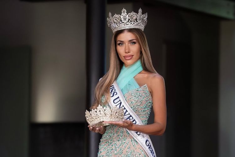 Miss Universe Germany 2025, Miss Universe 2025, miss universe 2025, miss universe germany 2025, diana fast miss germany, diana first miss universe germany, profil diana fast, Diana Fast, Miss Germany 2025 yang Pilih Mundur dari Miss Universe Demi Keluarga, Latar belakang dan pendidikan Diana Fast, Peran sebagai ibu dan prioritas yang ia pilih, Keputusan Diana Fast mundur dari Miss Universe 2025, Tetap melanjutkan misi Miss Universe