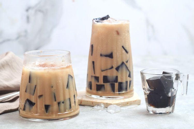 es cincau, 5 Ide Es Cincau Kekinian untuk Takjil Ramadan