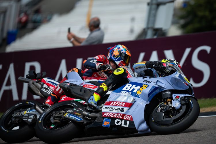 Gresini Racing, MotoGP, Alex Marquez, Fermin Aldeguer, MotoGP Ceko 2025, Sachsenring, Sirkuit Brno, MotoGP 2025, motogp 2025, MotoGP Jerman 2025, Gresini Racing Berharap Bisa Pertahankan Performa di MotoGP Ceko 2025
