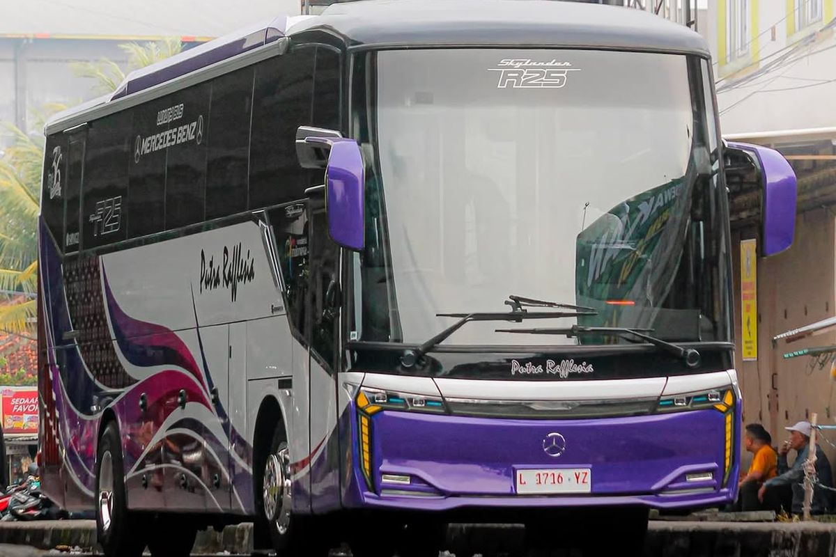 single glass, PO Putra Rafflesia, Putra Rafflesia, Bus Single Glass Baru PO Putra Rafflesia Buatan Tentrem dan New Armada