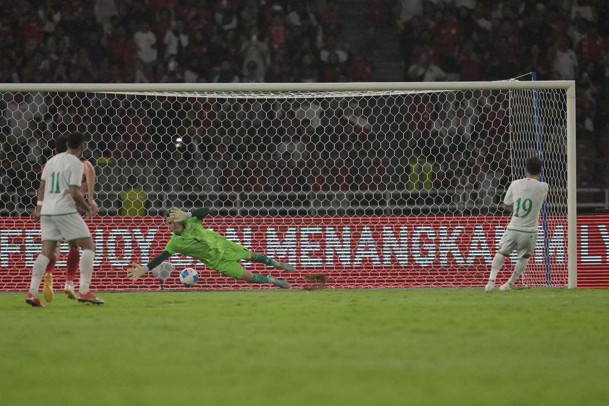 Timnas Indonesia, Emil Audero, Oman, Kiper Timnas Emil Audero Ungkap Momen Kunci Gagalkan Penalti Oman