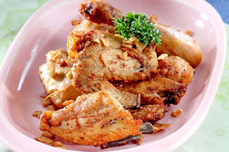 resep ayam goreng bawang putih, ayam goreng bawang, ayam goreng tanpa tepung, cara membuat ayam goreng gurih, cara membuat ayam goreng gurih dan empuk, Resep Ayam Goreng Bawang Putih, Wangi Renyah Walau Tanpa Tepung