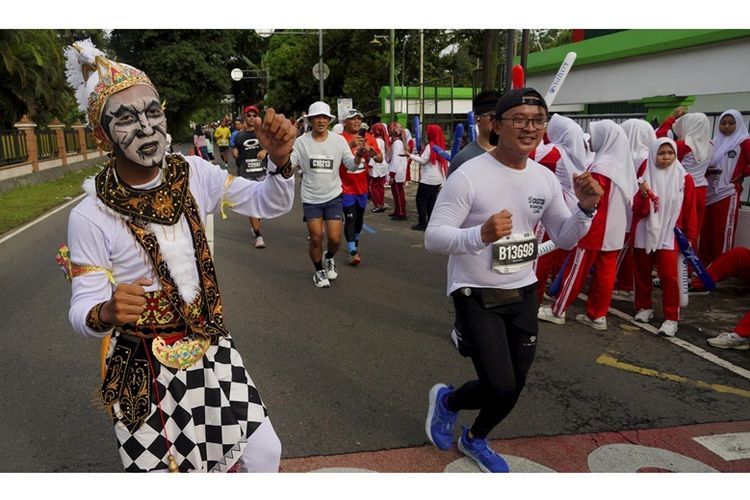 cagar budaya, Bukan Sekadar Dilestarikan, Cagar Budaya Harus Punya Manfaat Ekonomi, Contoh keberhasilan: Borobudur dan Prambanan, Aktivitas wisata di cagar budaya, Makam wali dan potensi wisata religi, Angkat UMKM lewat warisan budaya takbenda