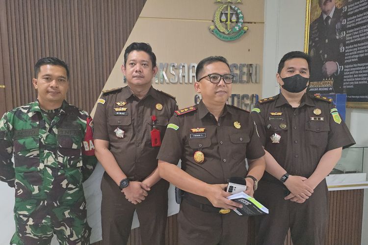 Salatiga, Perumda BPR Bank Salatiga, BPR Bank Salatiga, Awal Mula Kasus Kredit Fiktif BPR Bank Salatiga Terungkap, 4 Tersangka Ditahan, Kerugian Negara Lebih Rp 3 M