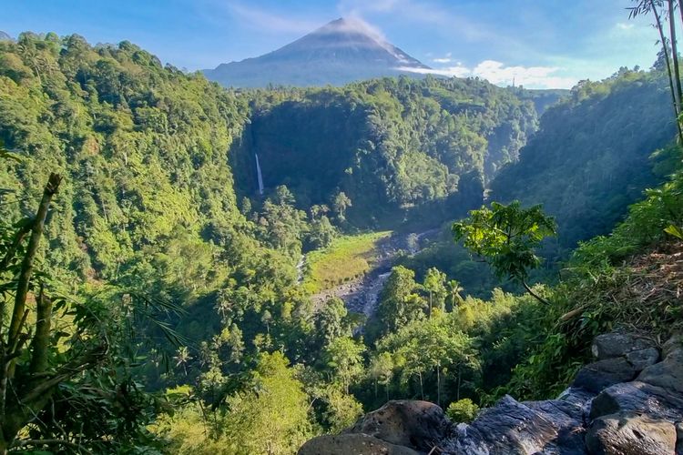 Air Terjun, Air Terjun Kapas Biru, Lumajang, Panduan Lengkap Wisata Air Terjun Kapas Biru Lumajang, Rute, Tiket, dan Tips