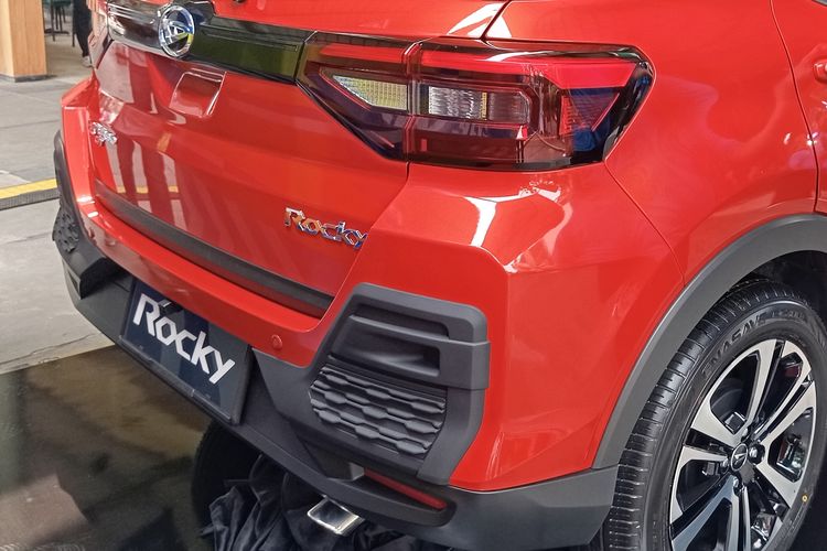 Rocky, Raize, GR Sport, Toyota, Daihatsu, Toyota Raize Terbaru Meluncur, Simak Perbedaannya dengan Rocky