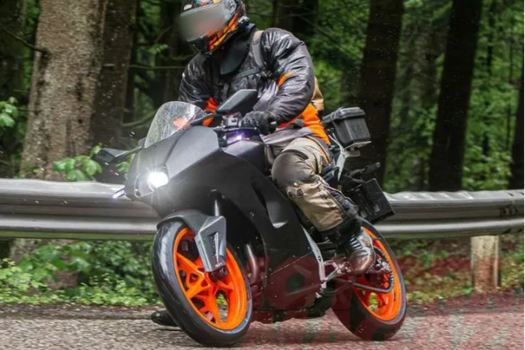 RC 390, KTM Siapkan Generasi Baru Model Sport RC, Pakai Mesin 2 Silinder