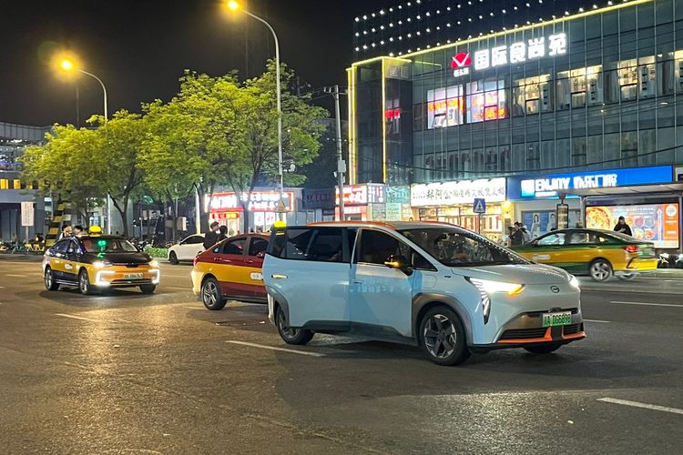 langit biru, kualitas udara, Beijing, mobil listrik, EV Kian Ramai di Beijing, Namun Langit Biru Masih Jadi Tantangan