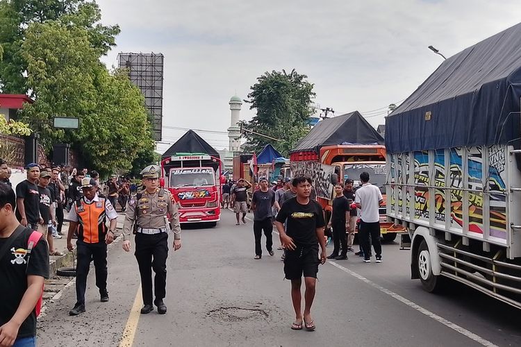 Over Dimension, over dimension, overload, Brigjen Bakharuddin, Over dimension, Korlantas Polri, korlantas polri, Perbedaan Over Dimension dan Overload: Apa yang Harus Diketahui?