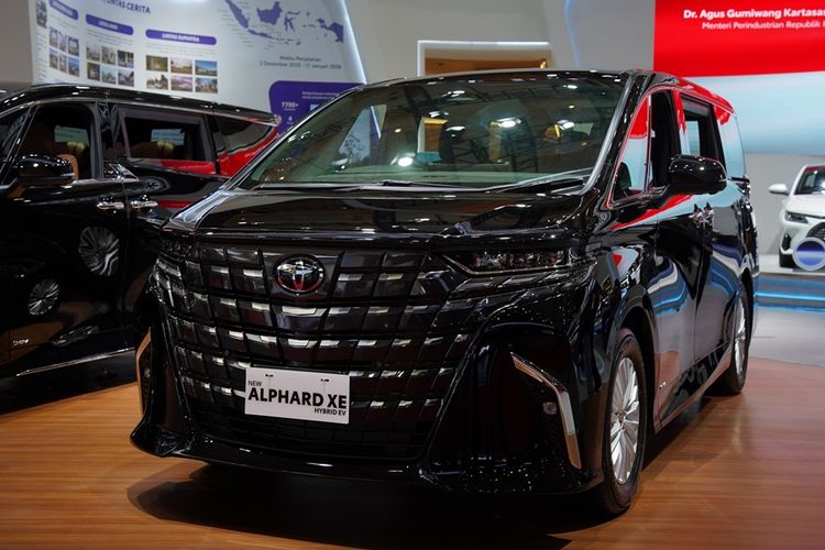 Fortuner, Pajero Sport, solar, Mobil Diesel, Pertamax Turbo, Full Tank, Toyota Raize, Jaecoo J5 EV, Mobil Listrik Rp 200 Jutaan, Toyota Alphard, Harga Solar Meroket, Fortuner-Pajero Sport Bekas