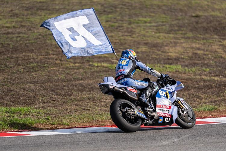 Sirkuit Algarve, Gresini Racing, MotoGP, Sprint Race, Alex Marquez, Fermin Aldeguer, motogp 2025, MotoGP Portugal 2025, Gresini Racing Raih Hasil Positif di MotoGP Portugal 2025