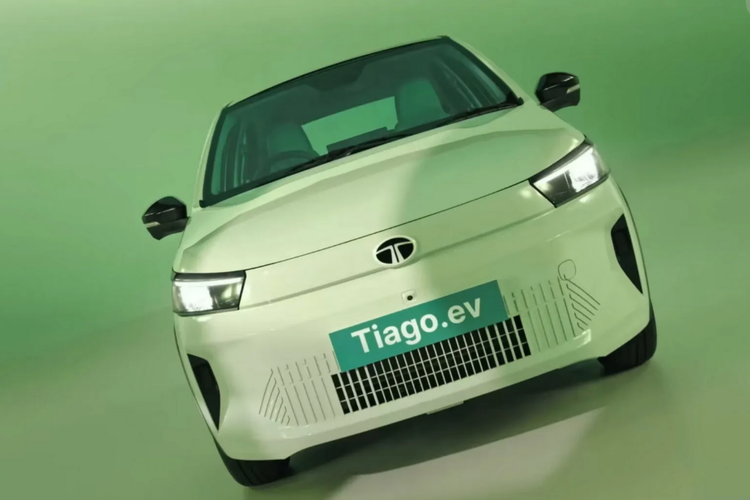 Hatchback, LCGC, Tata, Tata Tiago Resmi Dijual, Harga mulai Rp 80 Jutaan