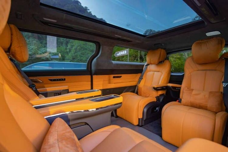 kendaraan ramah lingkungan, MPV listrik, Geely Auto Indonesia, Yusuf Anshori, Geely Siapkan Penantang Denza D9 di Indonesia
