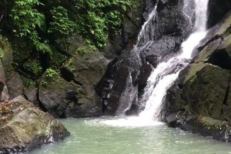 air terjun, 7 Wisata Air Terjun di Aceh, Cocok untuk Healing dari Penatnya Kerja, 1. Air Terjun Suhom, 2. Air Terjun Kuta Malaka, 3. Air Terjun Pria Laot, 4. Air Terjun Blang Kolam, 5. Air Terjun 7 Tingkat, 6. Air Terjun Peucari, 7. Air Terjun Tansaran Bidin