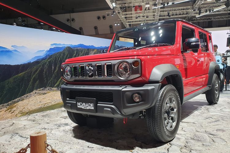 jimny, Suzuki Jimny Nomade, Jimny Nomade, suzuki jimny 5 pintu, Suzuki Motor Corporation, Japan Mobility Show 2025, Suzuki Jimny Nomade, Petualang Klasik di Japan Mobility Show 2025, Evolusi dari Ikon 4x4 Legendaris, Desain Tangguh, Spesifikasi Teknis, Interior: Praktikal, Lapang, dan Fungsional, Jimny di Era “By Your Side”