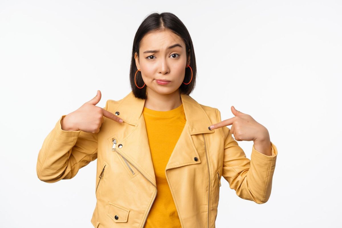 pick me, Mengenal Istilah Pick Me, Sering Dipakai di Media Sosial, Apa Itu Pick Me?, Pick Me Artinya Apa?, Ciri-Ciri Seseorang yang Pick Me, Contoh Pick Me dalam Kehidupan Sehari-hari, Apakah Pick Me Selalu Bersifat Negatif?, FAQ Seputar Istilah Pick Me