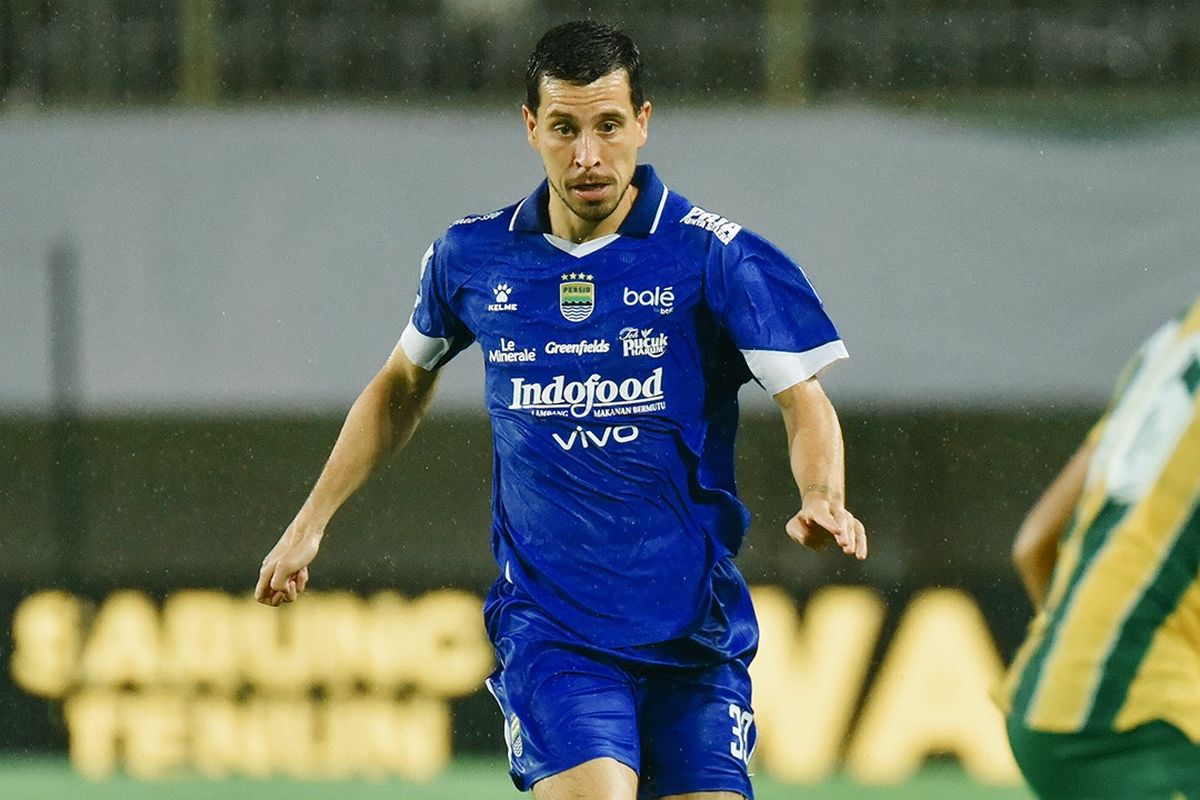 persib bandung, Bali United, Super League, Bali United vs Persib, Thom Haye, gelandang timnas indonesia, susunan pemain bali united vs persib, Susunan Pemain Bali United Vs Persib: Thom Haye Kembali Jadi Starter