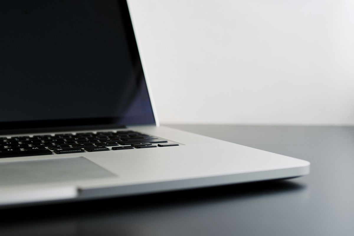 perbedaan Shutdown dan Sleep, mematikan laptop, apa bedanya Shutdown dan Sleep, Perbedaan Shutdown dan Sleep, cara mematikan laptop, Shutdown di laptop, Cara mematikan laptop, Sleep di laptop, Perbedaan Shutdown dan Sleep pada Laptop yang Perlu Diketahui