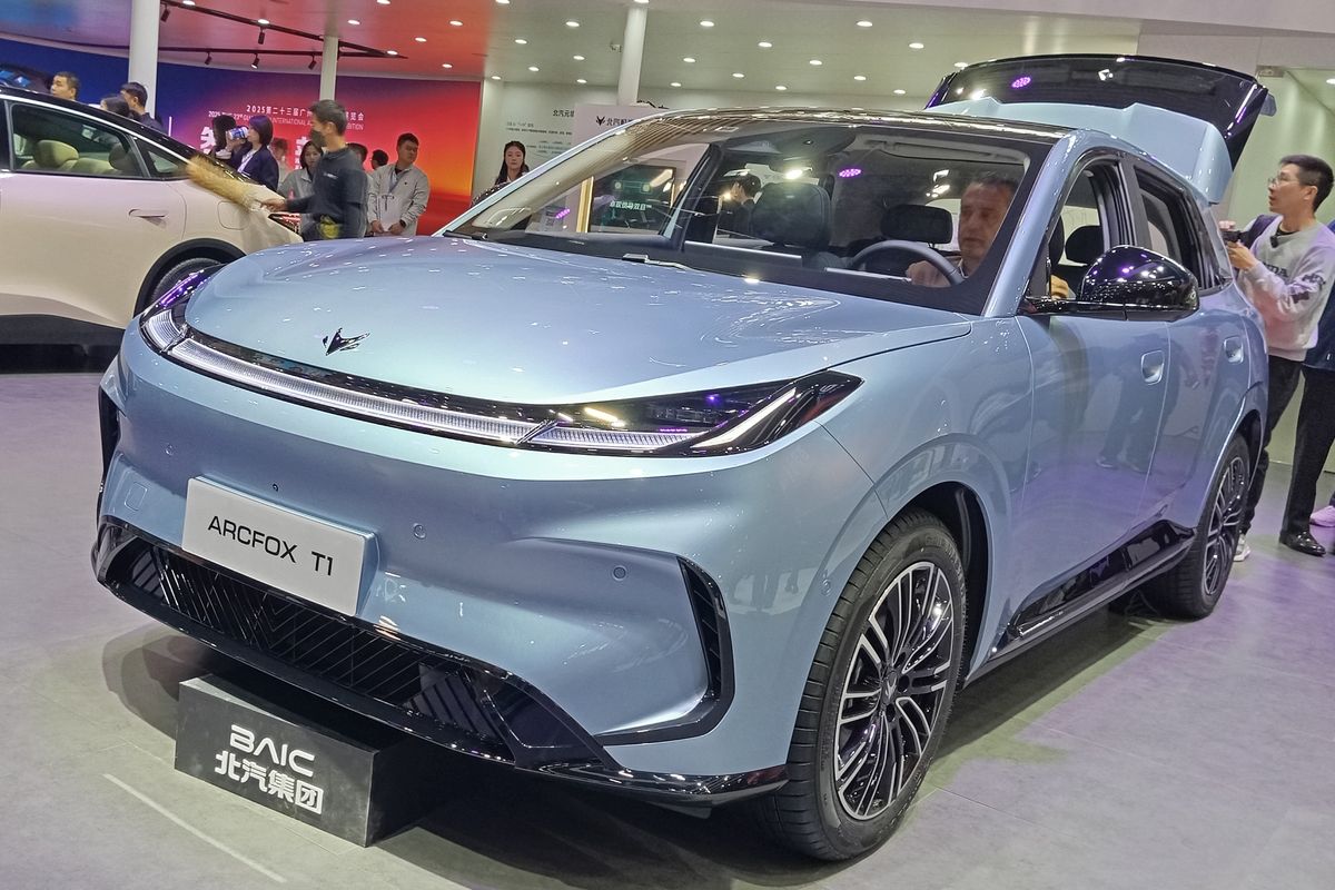 Baic, Arcfox, IIMS 2026, SUV listrik, pameran, Ditunda, Arcfox Batal Diperkenalkan di IIMS 2026