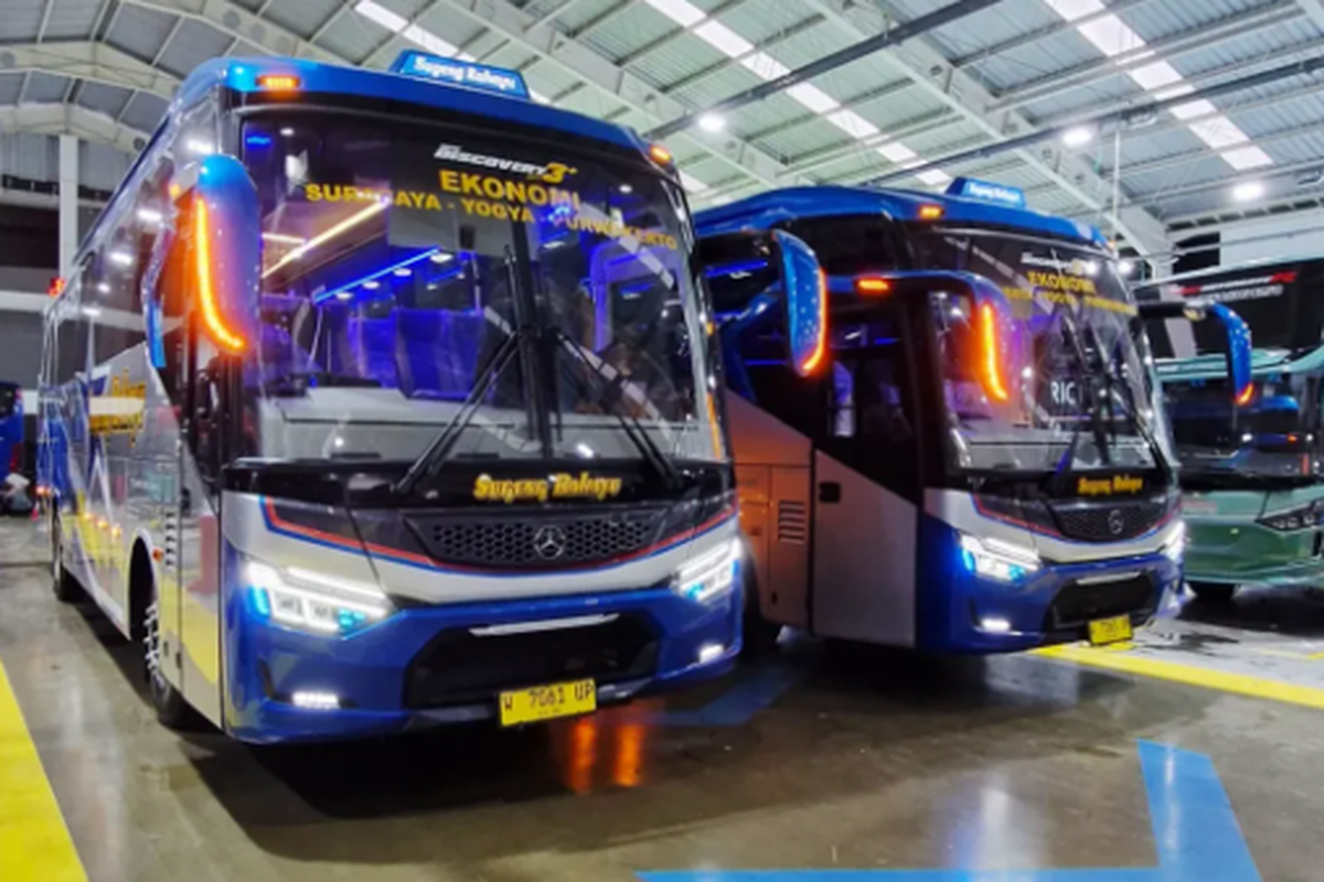 bus baru, PO Sugeng Rahayu, karoseri Laksana, bus AKAP, Karoseri Laksana, livery bus, PO Sugeng Rahayu Rilis Bus Baru Pakai Sasis Depan