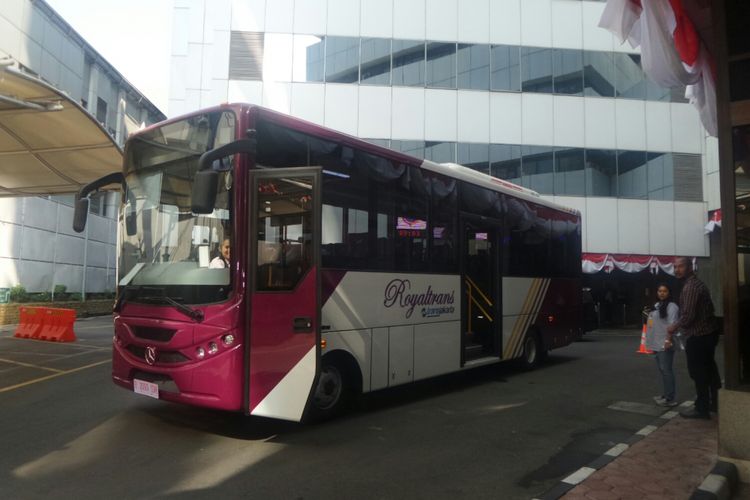 Transjakarta, booking seat, Royaltrans, Bus Royaltrans Hadirkan Booking Seat, Bisa Pesan Kursi Lebih Awal