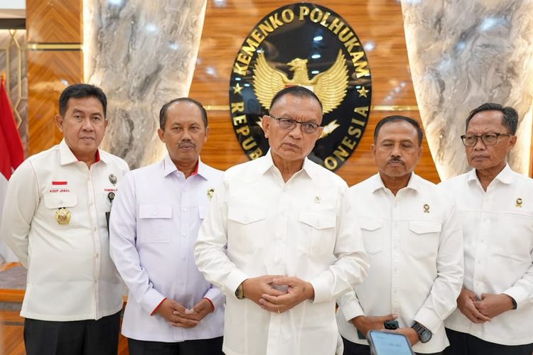 Iran, Israel, evakuasi WNI dari Iran, Kementerian Luar Negeri, Puluhan WNI di Iran Tak Mau Dievakuasi Meski Konflik dengan Israel Memanas, Apa Alasannya?