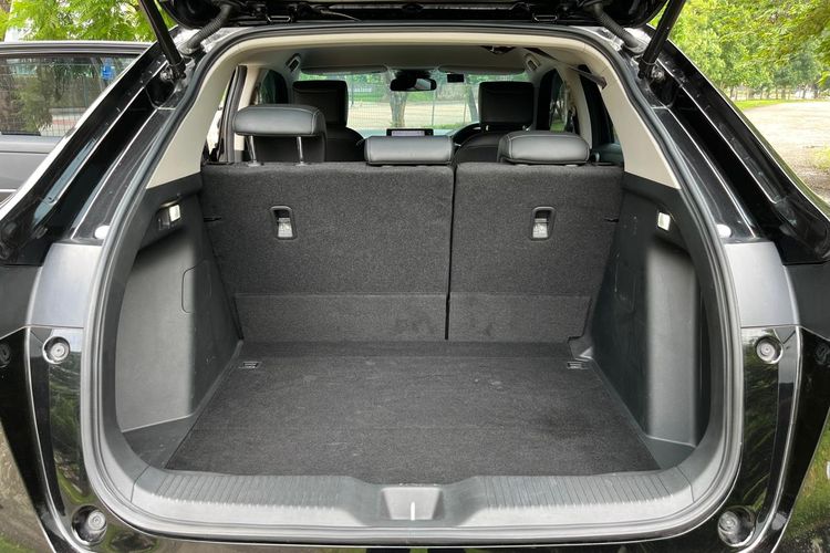 HR-V, HR-V Hybrid, Desain Honda HR-V Hybrid Termurah, Apa Bedanya dengan Varian Lain?
