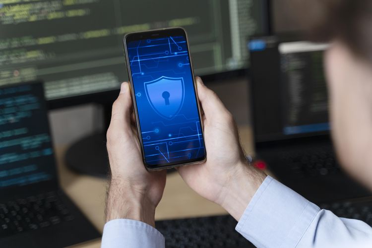 10 Hal Tersembunyi Ini Bikin Baterai Ponsel Boros, Coba Cek, 1. Auto update aplikasi, 2. Sinkronisasi data (sync), 3. Aplikasi cloud, 4. Helper tools, 5. Aplikasi pesan dan email, 6. Search indexing, 7. Backup otomatis, 8. Pemindaian keamanan, 9. Add-on dan browser helper, 10. Layanan media