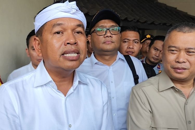 Menteri Perhubungan Dudy Purwagandhi, jalur Pantura, Gubernur Jawa Barat, Dedi Mulyadi, Menhub Minta Tradisi Sapu Koin di Pantura Indramayu Dihentikan Saat Mudik Lebaran, Ini Respons Dedi Mulyadi