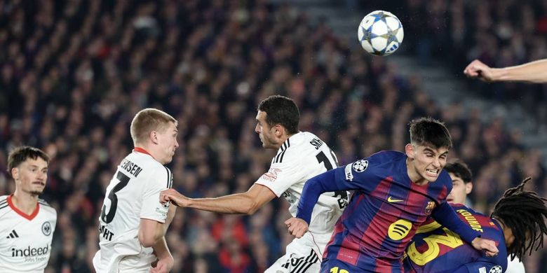 Barcelona, Girona, Claudio Echeverri, Jules Kounde, Cesar Soto Grado, David Galvez Rascon, Real Betis, Rayo Vallecano, Athletic Bilbao, Elche, Rugikan Barcelona, Komite Teknis Wasit Konfirmasi Adanya Kesalahan Fatal VAR di Markas Girona