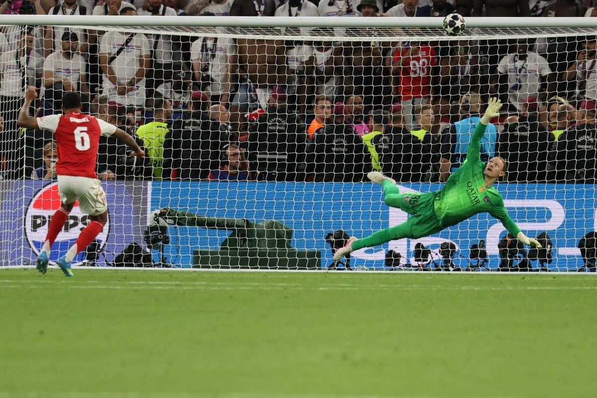 Paris Saint-Germain, Arsenal, Gabriel Magalhaes, Mikel Arteta, Declan Rice, Arteta Ungkap Alasan Tunjuk Gabriel Jadi Eksekutor Penentu di Adu Penalti