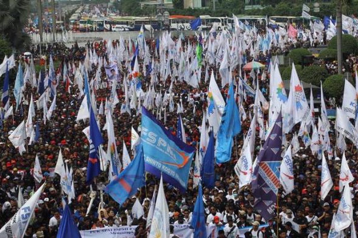 Demo buruh, demo buruh 28 Agustus 2025, rute demo buruh, tuntutan demo buruh 28 agustus 2025, Demo Buruh 28 Agustus 2025 Hari Ini: Rute, Titik Kumpul, dan Daftar Tuntutan, Rute dan Titik Kumpul Demo Buruh, Enam Tuntutan Utama Buruh, Isu Tambahan, Personel Gabunga Diturunkan
