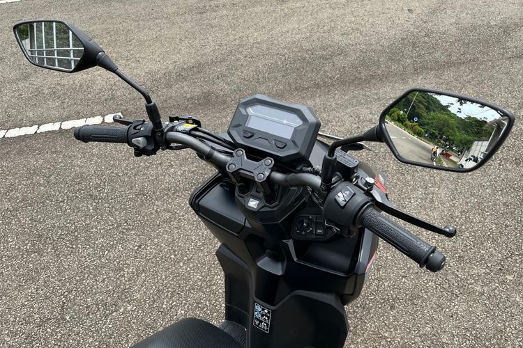 Vario 125 Street, Bahas Fitur Honda Vario 125 Street, Sederhana tapi Masih Relevan