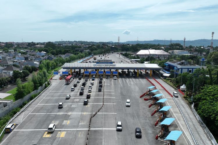 arus balik, Arus Balik Nataru Mulai Ramai, Lalin GT Cikampek Utama Naik 46 Persen