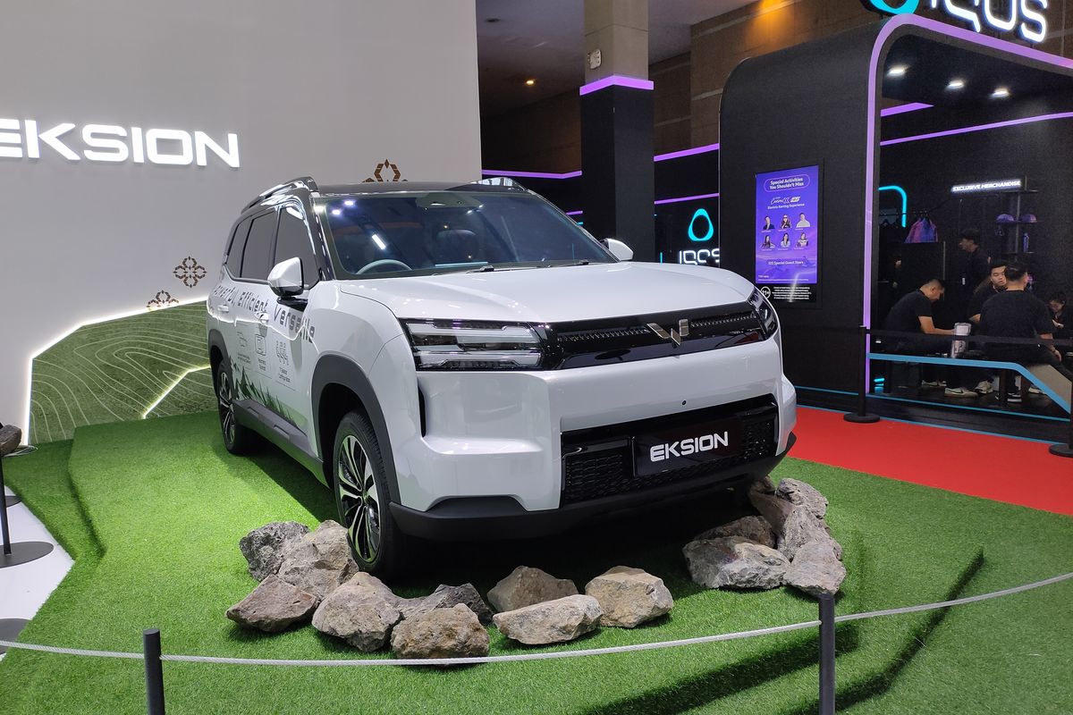 Wuling, Wuling Motors, Eksion, booking fee, Belum Resmi Meluncur, Diler Wuling Sudah Buka Pemesanan Eksion
